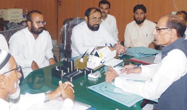 لیہ ۔ ضلعوں میں کیمپ لگانے کا مقصد فوری انصاف فراہم کرناہے ۔ عبدالحمید خان ریجنل ایڈوائزر وفاقی محتسب