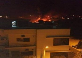 راولپنڈی میں پاک فوج کا چھوٹا طیارہ آبادی پر گر کر تباہ،پائلٹ اور عملے سمیت 18 افراد شہید