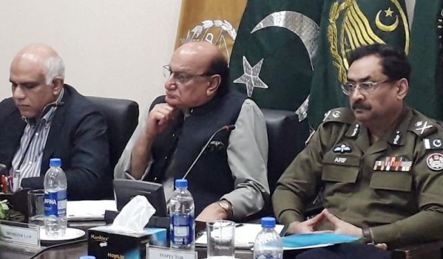 ڈیرہ غازیخان ۔ صوبائی وزیر قانون محمد راجہ بشارت کی صدارت میں کیبنٹ کمیٹی برائے امن و امان کا اعلی سطحی اجلاس