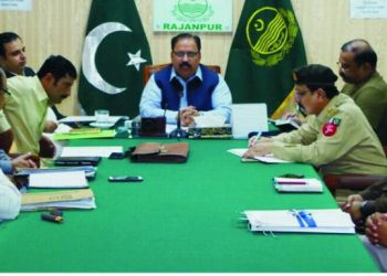 راجن پور ۔ قانون سے کوئی بالا تر نہیں ،جو بھی مسائل ہوں ضلعی انتظامیہ کے نوٹس میں لایا جائے ۔ ڈپٹی کمشنر محمد افضل ناصر خان