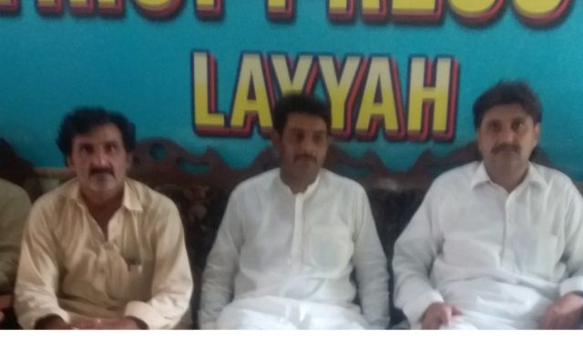 لیہ ۔ چیف آ فیسر ضلع کونسل نے لاہور ہائی کورٹ ملتان بینچ کے ادائیگیوں کے احکامات ہوا میں اڑا دیئے ۔ ٹھیکیداروں کی پریس کا نفرنس