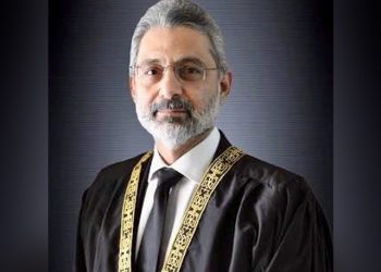 ہم اب تک مارشل لاء کی ذہنیت میں رہ رہے ہیں، جسٹس قاضی فائز