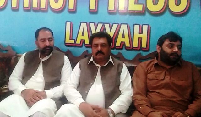 لیہ ۔ نا اہل حکومت کی غلط پا لیسیوں نے ملک کو تباہی کے دہانے پر دھکیل دیا ہے ۔ خواجہ رضوان عالم رہنماء پی پی پی