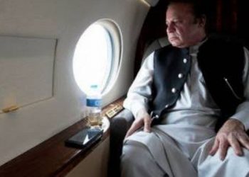 سابق وزیراعظم نواز شریف علاج کے لیے لندن روانہ ہو گئے