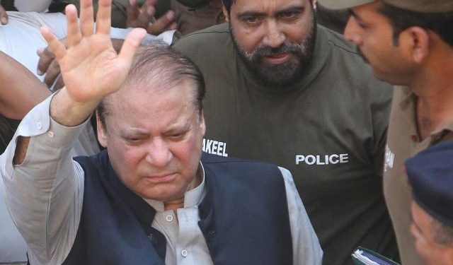 نواز شریف کو علاج کے لئے باہر جا نے کی  اجازت مل گئی