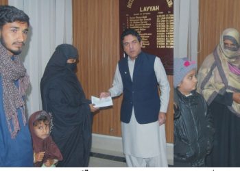 لیہ۔ محکمہ پاپولیشن کے مرحوم ملازمین کی بیوہ خواتین میں 32لاکھ ما لیت کے چیک دینے کی تقریب