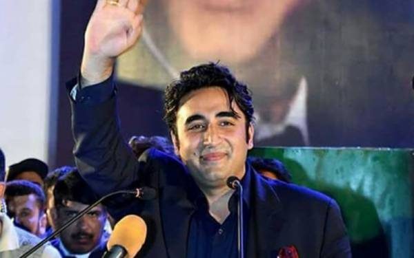 عوام کٹھ پتلی اور سلیکٹڈ وزیر اعظم سے آزادی چاہتے ہیں ، بلاول بھٹو زرداری