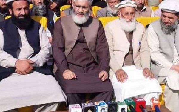 حکومت نے ملک میں بےحیائی اورگالی گلوچ کے کلچر کو رواج دیا،فاٹا انضمام کے وعدے پورے نہ کئے تو عوام حکمرانوں کا گھیراؤ کریں گے:سراج الحق