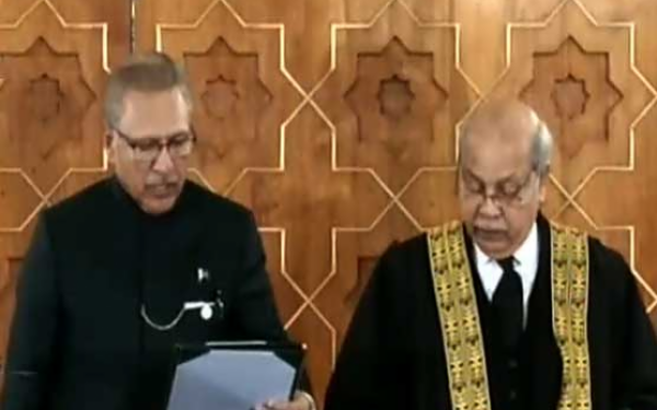 جسٹس گلزار احمد پاکستان کے ستائیسویں چیف جسٹس بن گئے