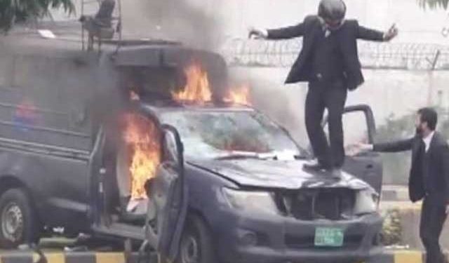 پی آئی سی واقعہ،81 وکلا گرفتار، 46 جوڈیشل ریمانڈ پر جیل منتقل