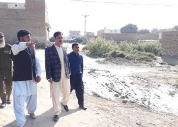 راجن پور ۔  ڈپٹی کمشنرکا چارج سنبھالتے ہی مارکیٹ کا دورہ ، صفائی کی صورتحال پر برہمی