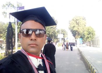 کروڑ لعل عیسن ۔ سر گودھا یو نیورسٹی کی طرف سے استاد شبیر احمد کے لئے گولڈ میڈل کا اعزاز