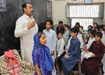 ملتان. 37ہزار سے زائد ایجوکیٹرز اور اے ای اوز تاحال مستقل نہیں ہوسکے