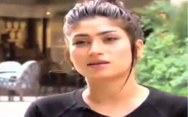 قندیل بلوچ کے والدین کانام بھی بینظیر انکم سپورٹ پروگرام سے خارج،دونوں پچھلی عمر میں رل گئے،نوبت فاقوں تک پہنچ گئی