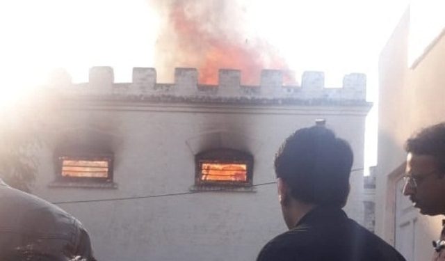 ڈیرہ غازیخان۔ڈپٹی کمشنر کمپلیکس کے محافظ خانہ میں آتشزدگی،قیمتی ریکارڈ  جل کے راکھ ہو گیا