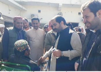 ڈیرہ غازیخان۔چیئرمین لینڈ ریکارڈاتھارٹی پنجاب سردار احمدعلی خان دریشک کی کھلی کچہری