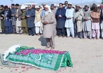 تو نسہ ۔ وزیراعلیٰ پنجاب سردار عثمان بزدار کی بارتھی میں شہید لانس نائیک عبداللہ کی نماز جنازہ میں شرکت