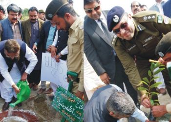 لیہ۔کلین گرین مہم کے سلسلہ میں اجتماعی شجرکاری ، ڈپٹی کمشنر نے عوام میں 15سوپودے مفت تقسیم کیے