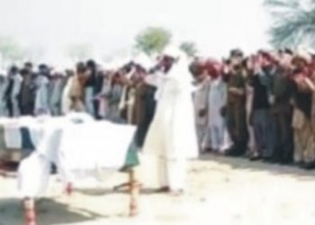 لیہ ۔وطن پر جان قربان کرنے والے  پاک فوج کے سپوت حوالدار قمرندیم اور سپاہی محمدقاسم کی نمازہ جنازہ ادا