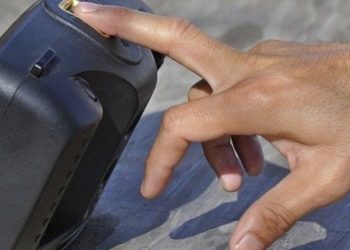 لیہ ۔  مفت چینی کی فراہمی کے نام پر  با یو میٹرک سم فراڈ ۔ متاثرین نے ڈی پی او کو درخواست دے دی