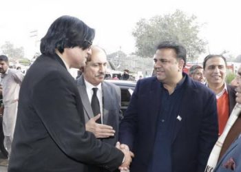 مقتول صحافی عزیز میمن سندھ کے حکمرانوں کو مجرم ٹھہرا کر گیا ،اتنی آسانی سے یہ لہو مٹے گا نہیں ،فواد چودھری