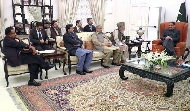 وزیراعلیٰ پنجاب سے ملاقات کرنے والے 6 (ن) لیگی ارکان کی پارٹی رکنیت معطل