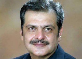 اگر کوئی ڈاکٹر ،نرس یا پیرامیڈیکل سٹاف کا عملہ کورونا وائرس سے جاں بحق ہوا تو اس کے قتل کا مقدمہ ۔۔۔۔ڈاکٹر سعید الٰہی نے حکومت کو بڑی دھمکی دے دی