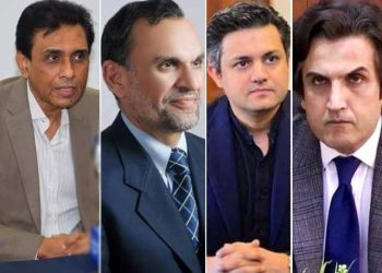 وفاقی کابینہ میں بڑے پیمانے پر رد و بدل، کئی وزرا کے قلمدان تبدیل