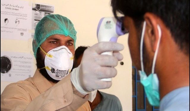 ملک میں مزید 577 افراد کورونا کا شکار؛ مریضوں کی تعداد 3864 ہوگئی