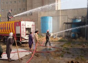 لیہ ۔ الحق فلور مل میں  اچانک لگنے والی آگ پر قابو پا لیا گیا ، کولنگ کا عمل جاری ۔ ریسکو ذراءع