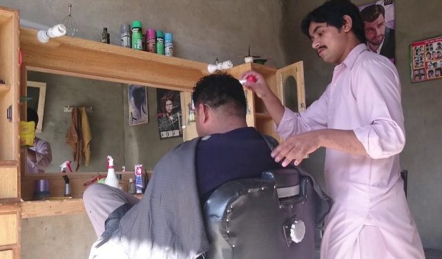 ڈیرہ غازی خان۔حکومت باربر شاپس اور ہیر ڈریسرز بیوٹی پارلر کے لیے خصوصی پیکج کا اعلان کرے۔ محمد لطیف سپل صوبائی صدر آل پنجاب ہیر ڈریسر سوسائٹی