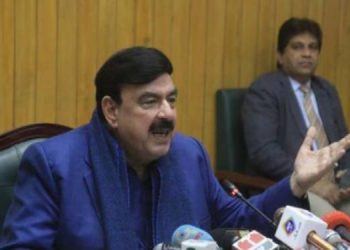 نواز شریف ایٹمی دھماکے کے مخالف تھے،وزیرریلوے کا مزید5 ٹرینیں چلانے کااعلان