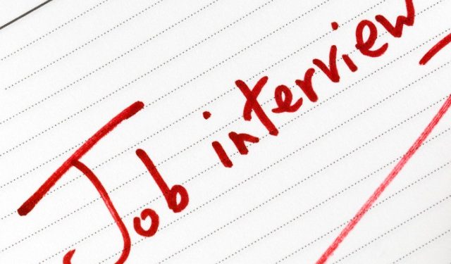 ملتان . سیکرٹری اور کنٹرولر امتحانات کے خالی عہدوں کیلیے انٹرویو کرنیکا فیصلہ