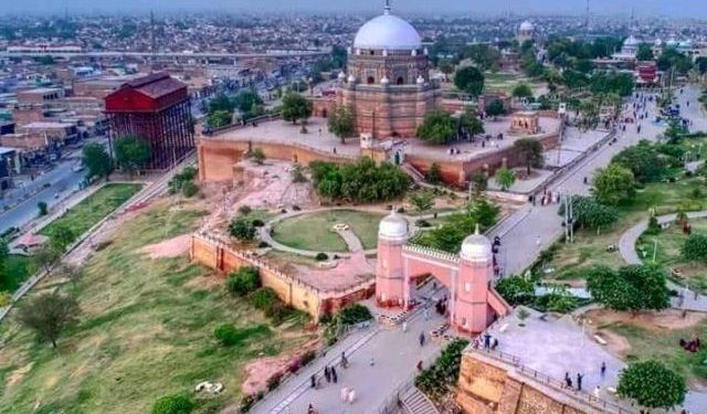 ملتان .  پنجاب بجٹ میں ملتان ڈویژن کی ترقی کیلئے بیشتر منصوبوں بارے رقم مختص