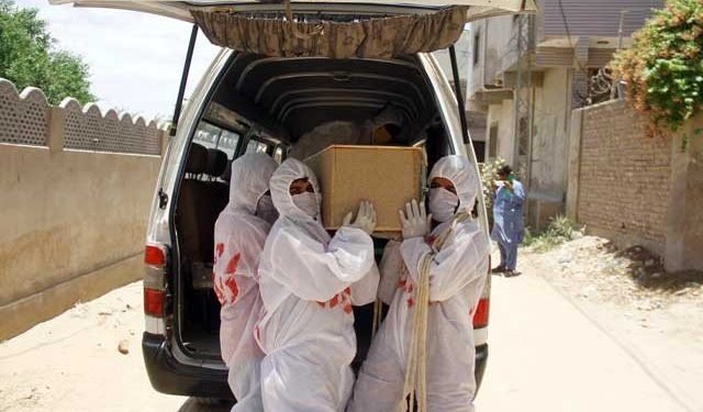 ملک میں کورونا وائرس کے 2 ہزار 980 نئے کیس رپورٹ، مزید 83 مریض جاں بحق