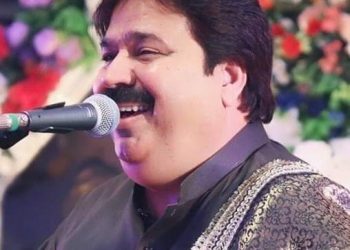 میانوالی. معروف فوک گلوگارشفااللہ خان روکھڑی  دل کا دورہ پڑنے سے   انتقال کر گے