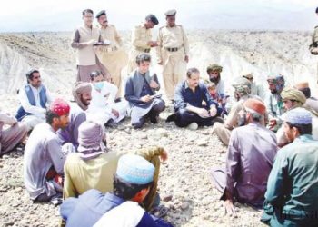 عثمان بزدار کے آبائی گاﺅں کا دیگر علاقوں سے رابطہ منقطع ہو گیا