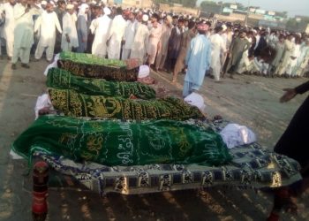 چوک اعظم  .  گوجرہ موٹروے پر حادثے   میں جان بحق افراد کی نماز جنازہ ادا