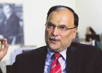 ہم نے فوج کو5 سوارب دے کر ہر جنگ جیتنے کے قابل بنایا، احسن اقبال