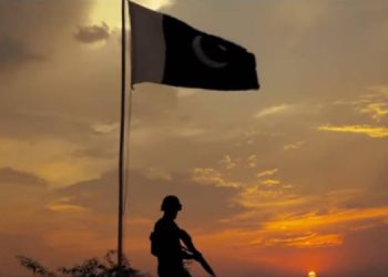 "”ہر گھڑی تیار کامران ہیں ہم "”آئی ایس پی آر نے یوم دفاع کی مناسبت سے نغمہ جاری کردیا