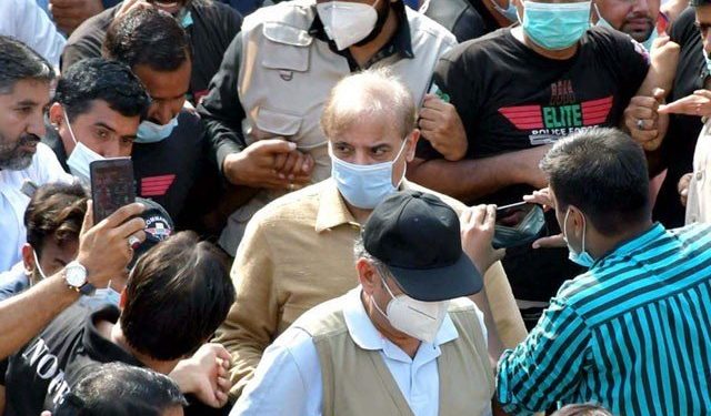 منی لانڈرنگ کیس میں  شہباز شریف  گرفتار