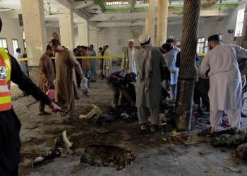 پشاور میں مدرسے کے اندر دھماکے سے بچوں سمیت 8 افراد شہید، 110 زخمی