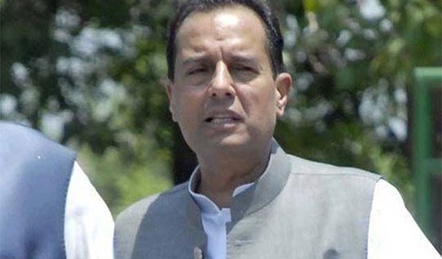 مزار قائد بے حرمتی کیس؛ سندھ پولیس نے کیپٹن (ر) صفدر کو گرفتار کرلیا