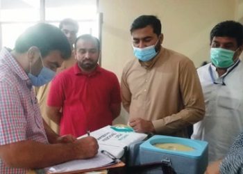 لیہ۔ڈی ایچ کیو ہسپتال ضلع بھر کی عوام کو علاج معالجہ کی سہولیات دینے کیلئے کوشاں ہے،ڈاکٹر نیاز احمد