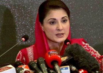 حکومت کا جہاز ڈوب رہا ہے، اب کوئی سوار نہیں ہوگا بلکہ چھلانگ لگائے گا، مریم نواز