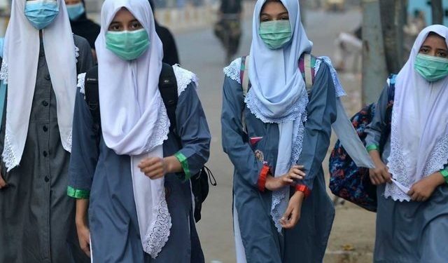 تعلیمی ادارے کھولنے سے متعلق حتمی فیصلے کے لیے اجلاس آج ہوگا