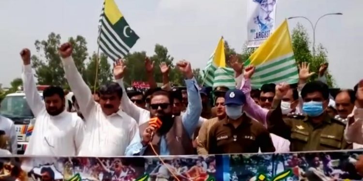 لیہ ۔ضلعی انتظامیہ کے زیر اہتمام کشمیر پر بھارت کے غاصبانہ قبضہ کے خلاف یوم استحصال منایا گیا