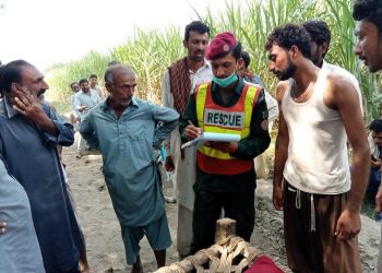 لیہ ۔  میاں بیوی دریاءے سندھ میں ڈوب کر ہلاک ،ڈیڈ باڈیز تلاش کر کے ورثاء کے حوالے ، ریسکو ذراءع