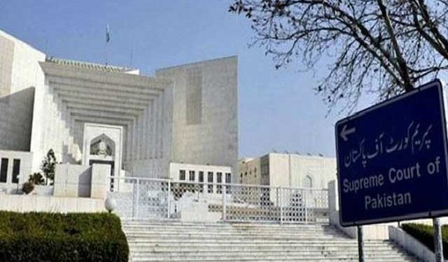سپریم کورٹ کا سرکاری ملازمتوں میں اقلیتوں کی 30 ہزار خالی اسامیوں پر اظہار تشویش