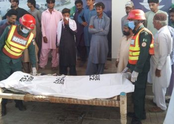 رحیم یارخان میں ڈکیتی کے دوران مزاحمت پر ڈاکوؤں کی فائرنگ، 8 افراد قتل